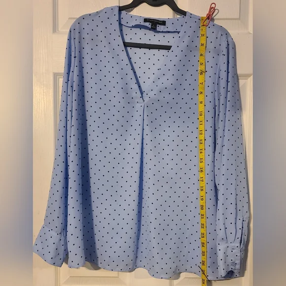Banana Republic Sky Blue Polka Dot Blouse Sz L - Picture 5 of 8